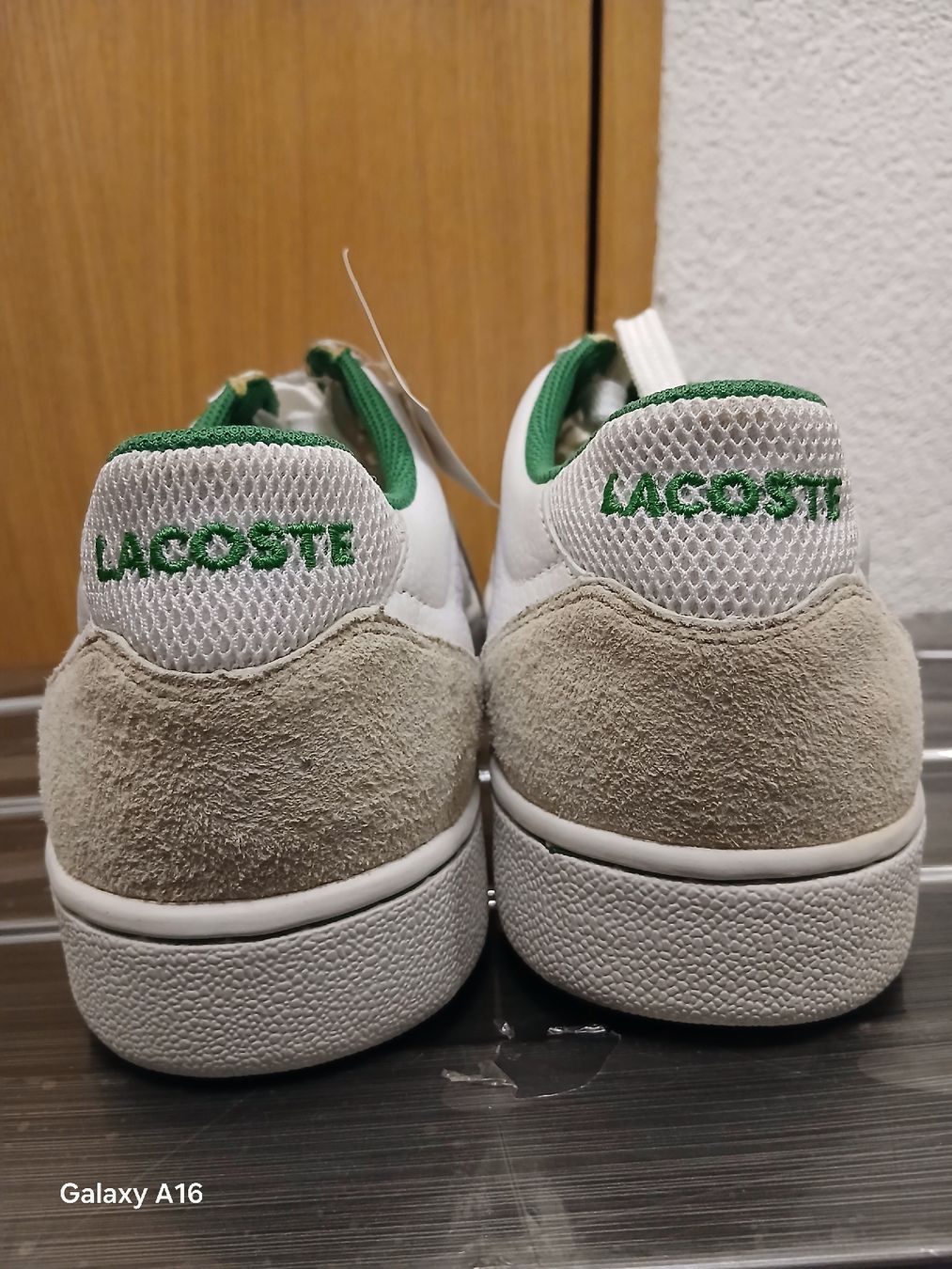 Lacoste Scarpe da uomo: Snakers Lacoste jamais portées – Nuovo e nell'imballaggio originale da Genève venduto da Martinbng 2
