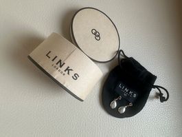 Links earrings