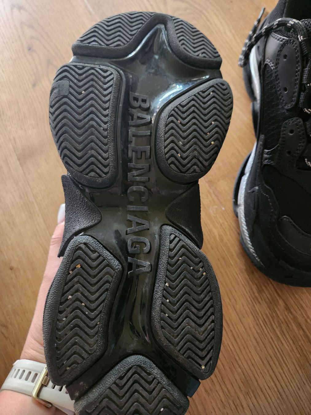 Balenciaga Scarpe da uomo: Balenciaga Triple S 38 – Usato da Wolhusen venduto da bryman 3