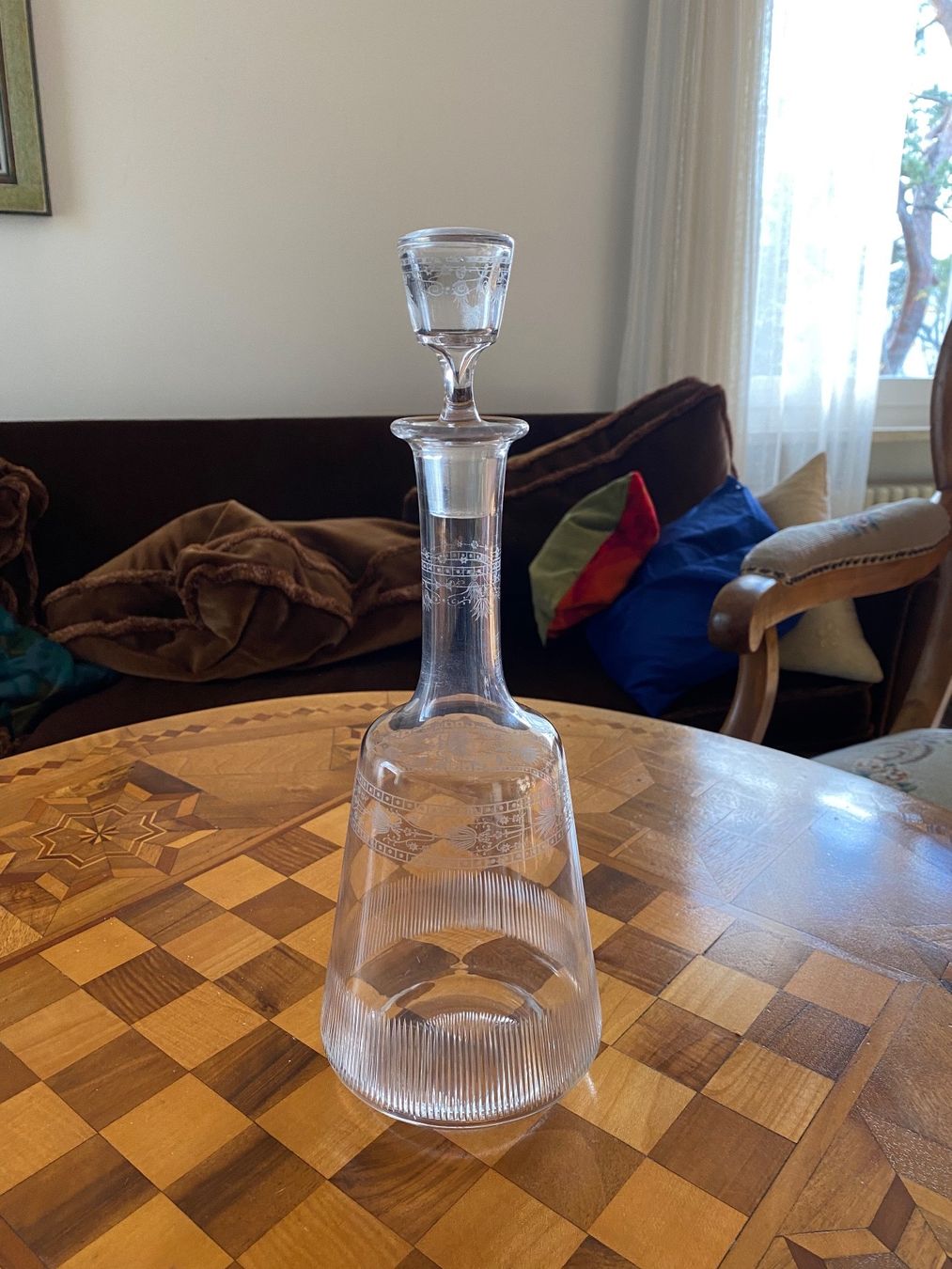 Caraffe: Karaffe aus geätztem Glas inkl Stöpsel – Usato da Zürich venduto da 2013tg