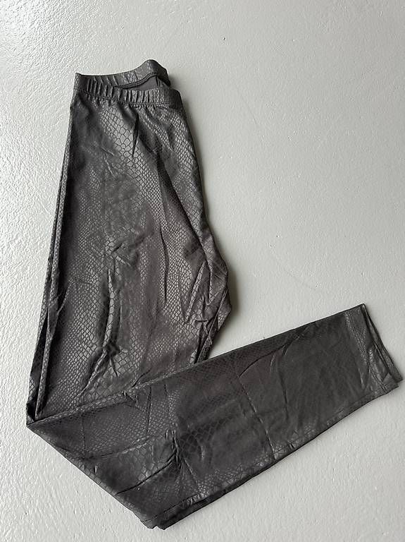 Leggings: Schlangenprint Leggins – Usato da Rudolfstetten venduto da krach 1