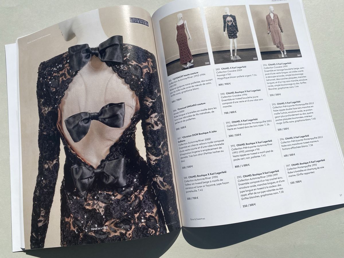 Libri: Haute Couture, Mode & Accessoires, Katalog – Usato da Zürich venduto da lesgarcons 2