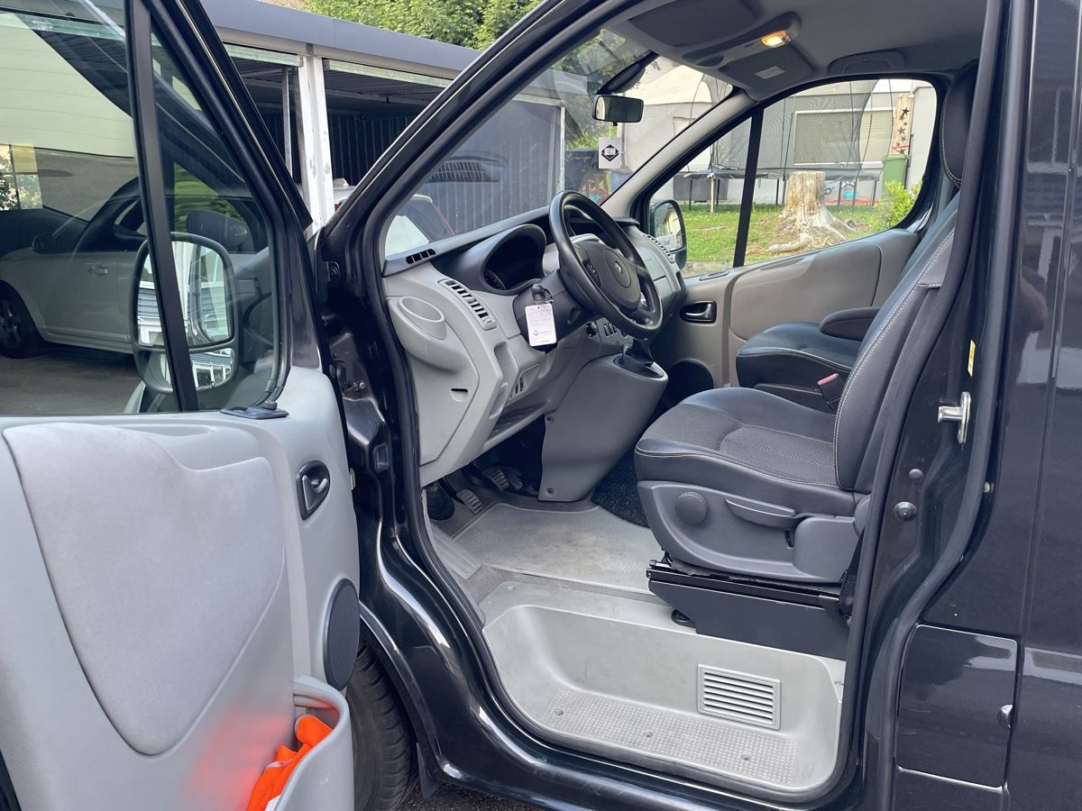 Renault Veicoli da campeggio: Renault Trafic Generation 2.0 dCi 115 Evado – Usato da Erschwil venduto da Jerosso 7