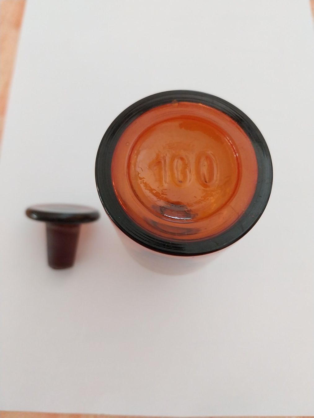 Laborzubehör: Apothekerfläschchen klein braun 100ml – Gebraucht aus Schwaderloch von bademeister79 2