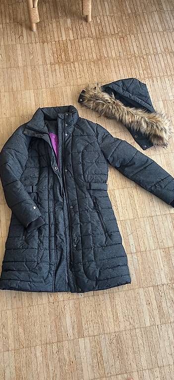 Mäntel: Wintermantel Damen Gr. 36 – Gebraucht aus Uster von Fluma 2