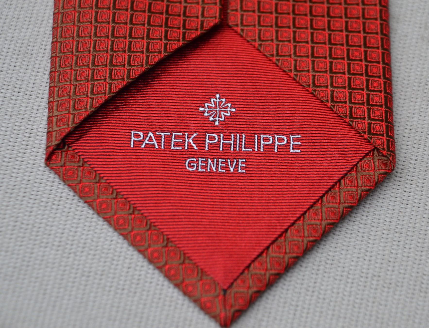 Patek Philippe Cravatte: Krawatte / cravate Philippe Patek – Usato da Collonges venduto da Auganien 2