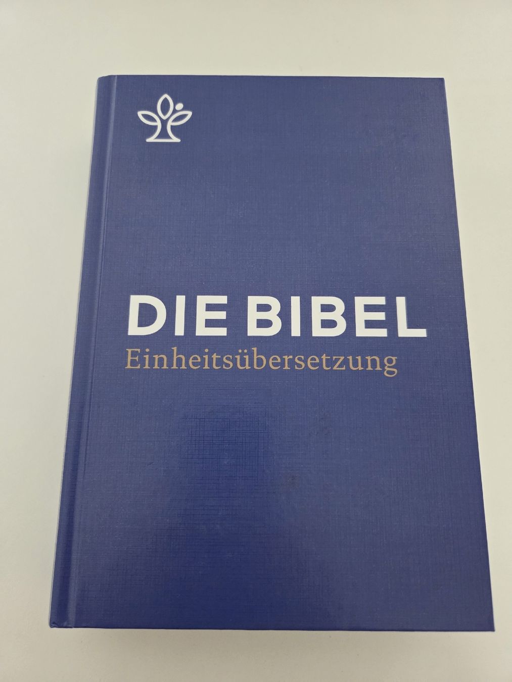 Libri: Die Bibel, Einheitsübersetzung – Usato da Oftringen venduto da Black_Nymeria