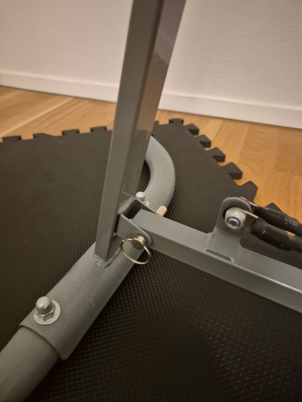 Gonser Hometrainer: Trainingsgerät Vertical Climber mit Matten – Usato da Schaffhausen venduto da ShoppingQueen33 2