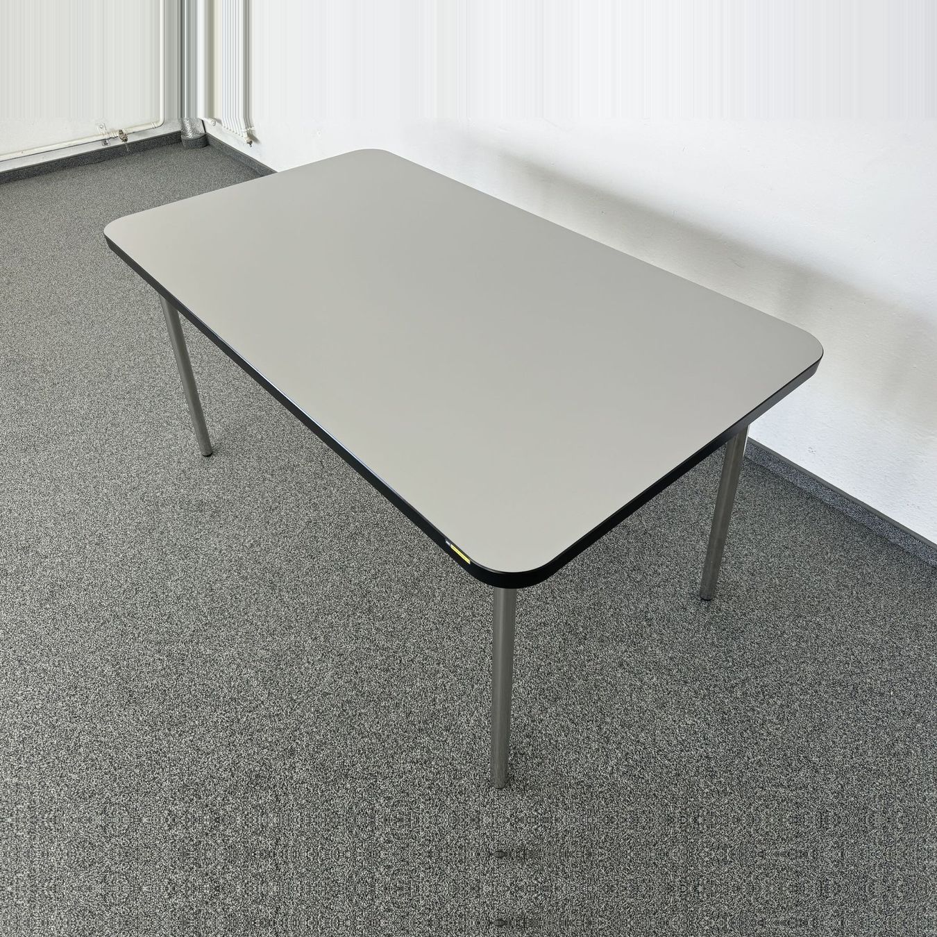 Tavoli: Top Design Free Klapptisch – Usato da Schönenwerd venduto da mcofficeshop 2