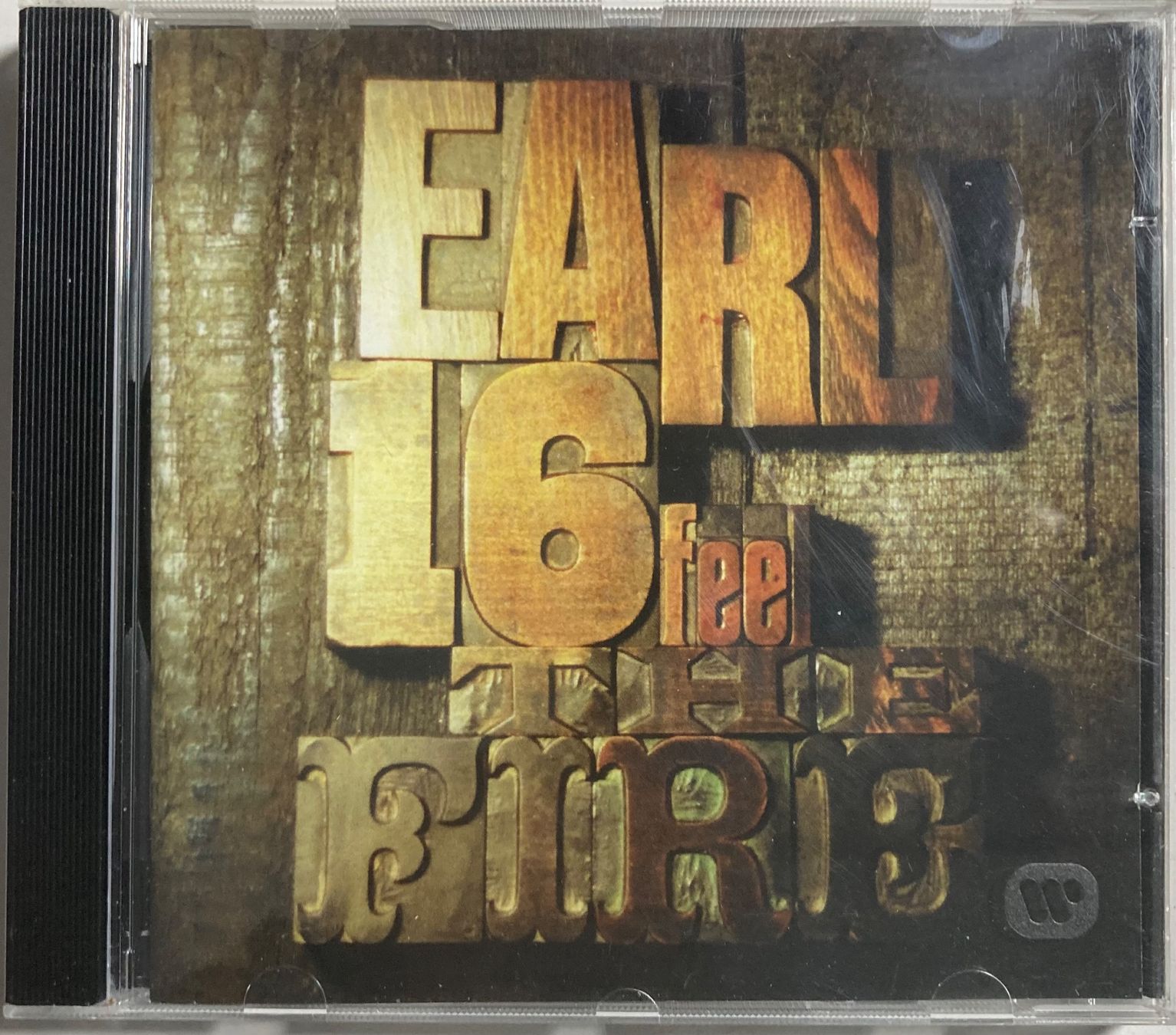 CD: EARL 16 - FEEL THE FIRE – Usato da Poliez-Pittet venduto da Newtown-Records