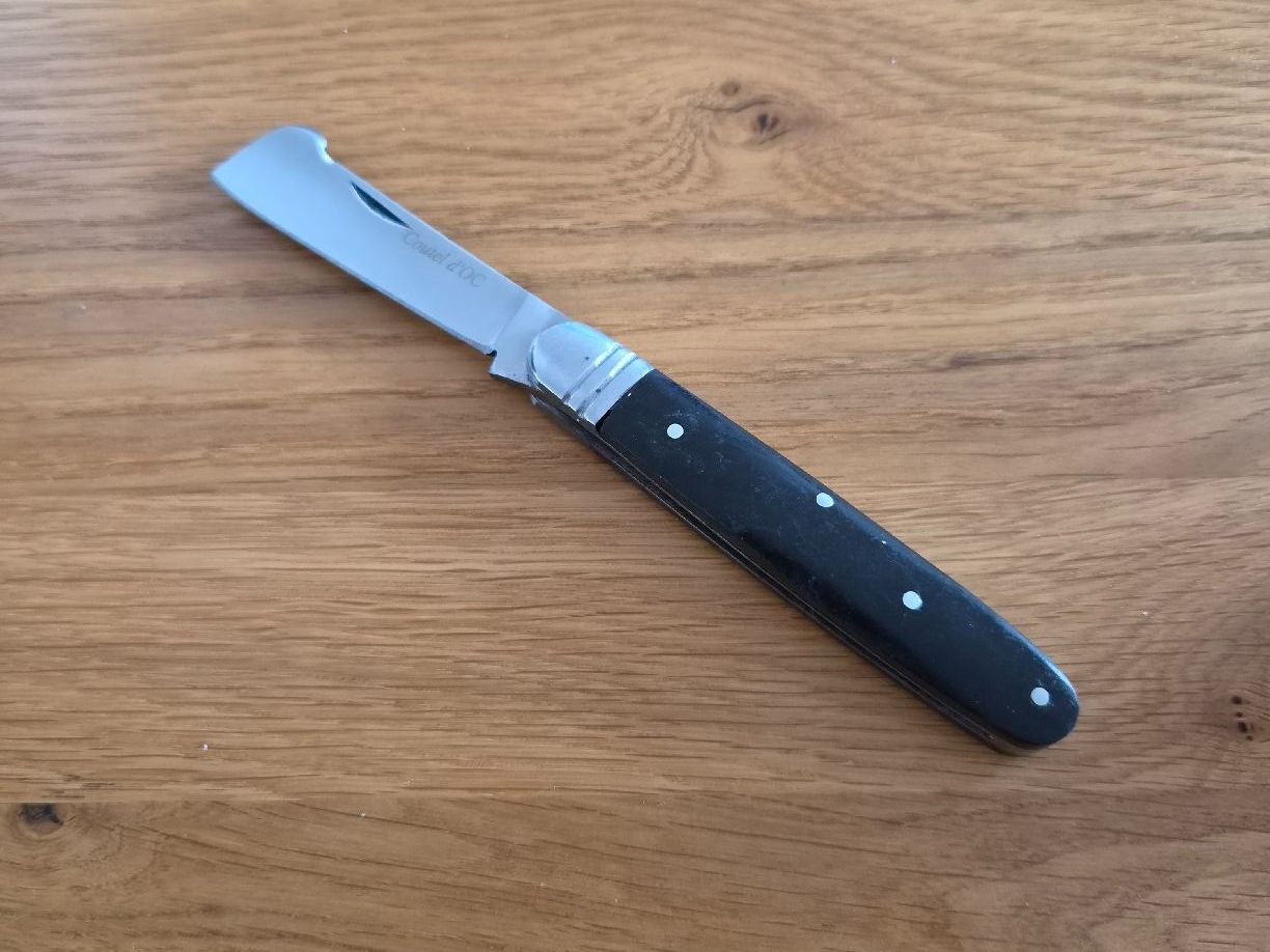 Taschenmesser: Messer Coutel d'OC schwarz – Gebraucht aus Bern von Respirit