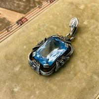 ART DECO ANHÄNGER SILBER 835 AQUAMARIN UM 1930, TOP