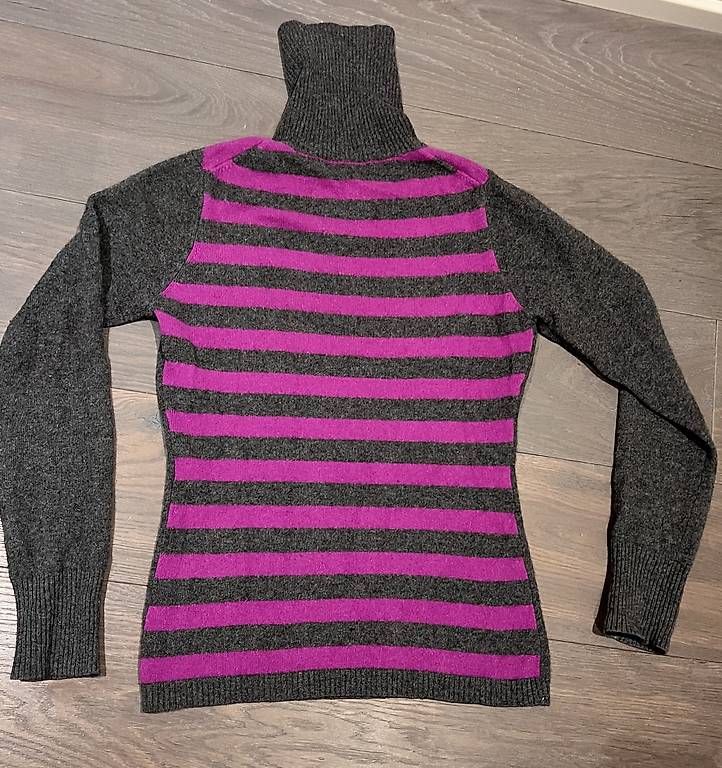 Maglioni & Felpe: Toller Kaschmir Pullover mit Pailletten    Gr.S – Usato da Kilchberg ZH venduto da SyFo286 2