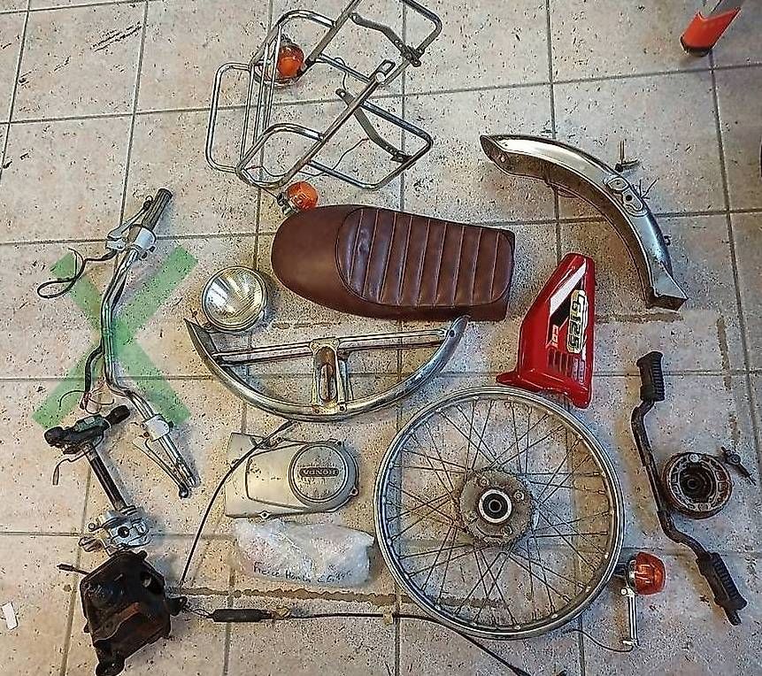 Honda Strada: Honda CG 125 – Difettoso da Morbio Inferiore venduto da supermammuth 2