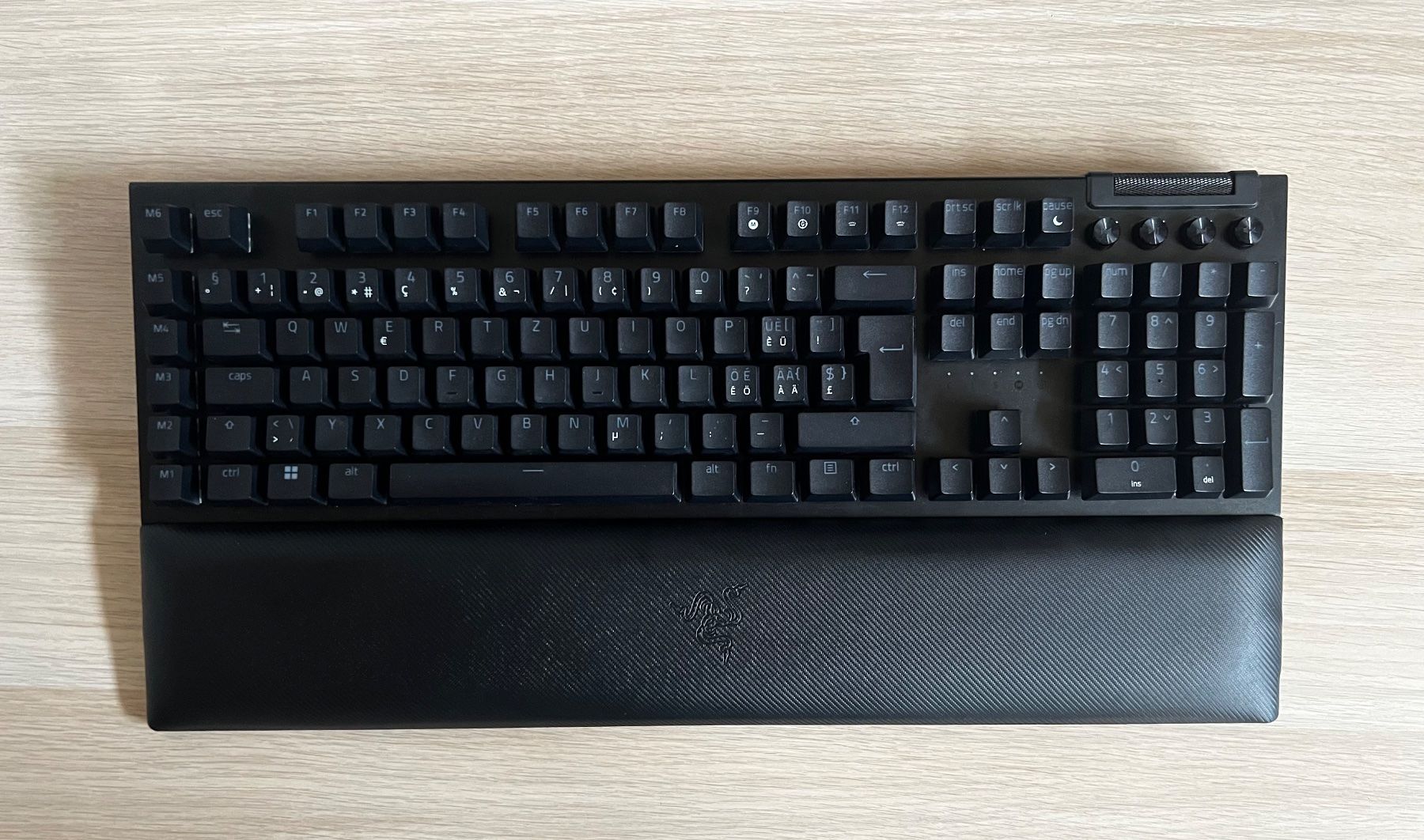 Razer Tastiere: Clavier Gaming Razer BlackWidow v4 – Usato da L’Etivaz venduto da lau_84 4