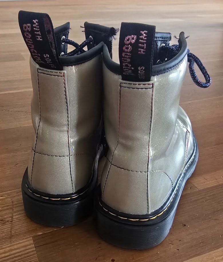 Dr. Martens Scarpe per ragazze: Dr. Martens Stiefel silber - Grösse 34 – Usato da Meggen venduto da Scollection 3