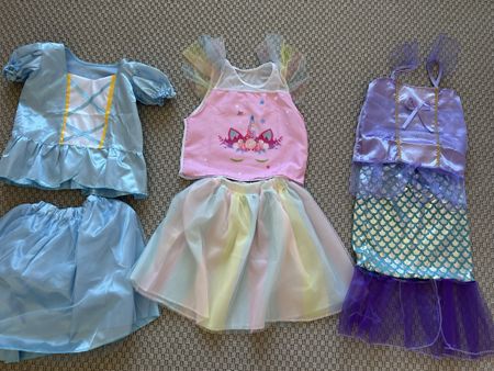 Girls Princess Mermaid Unicorn Dress Up Costumes Set 5-6 yrs