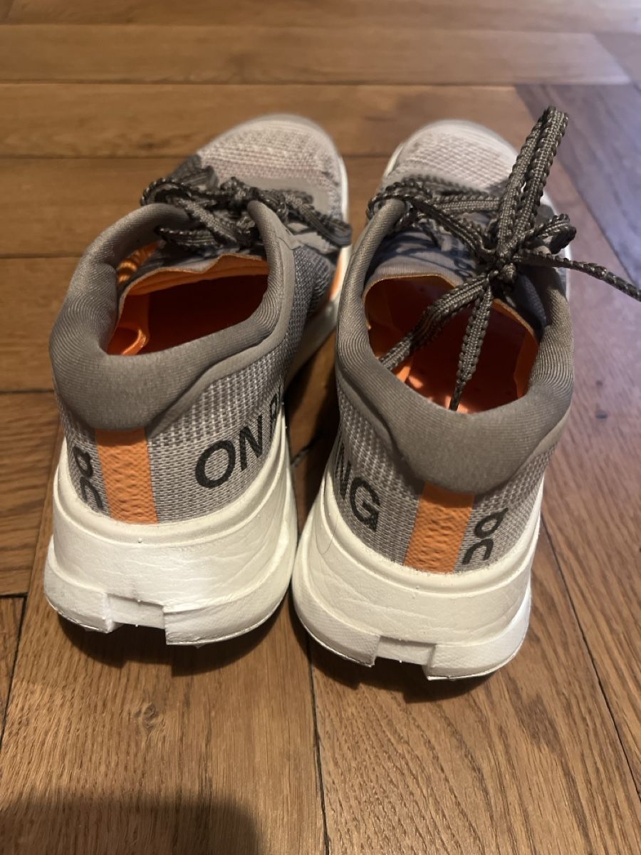 On Damenschuhe: On Turnschuhe – Gebraucht aus Zürich von Sarah552 2