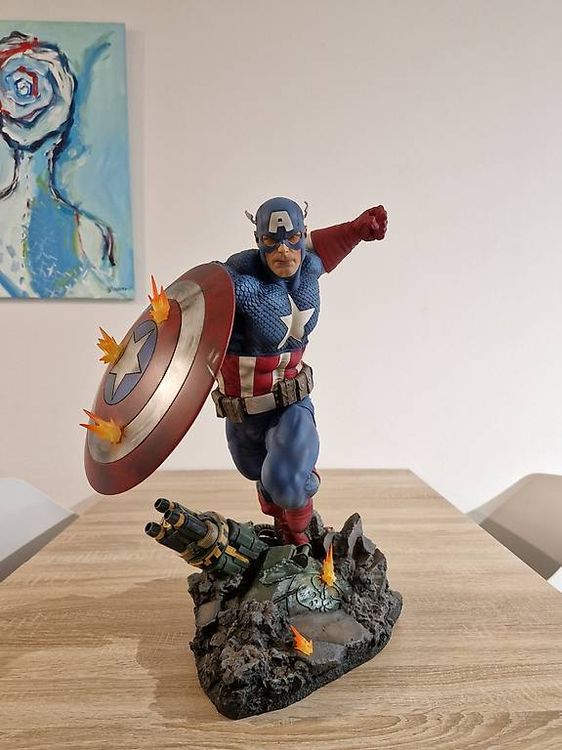 CAPTAIN AMERICA Allied Charge on Hydra Premium Format Sideshow