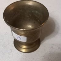 Kleiner Mörser aus Messing. Ohne Stössel.