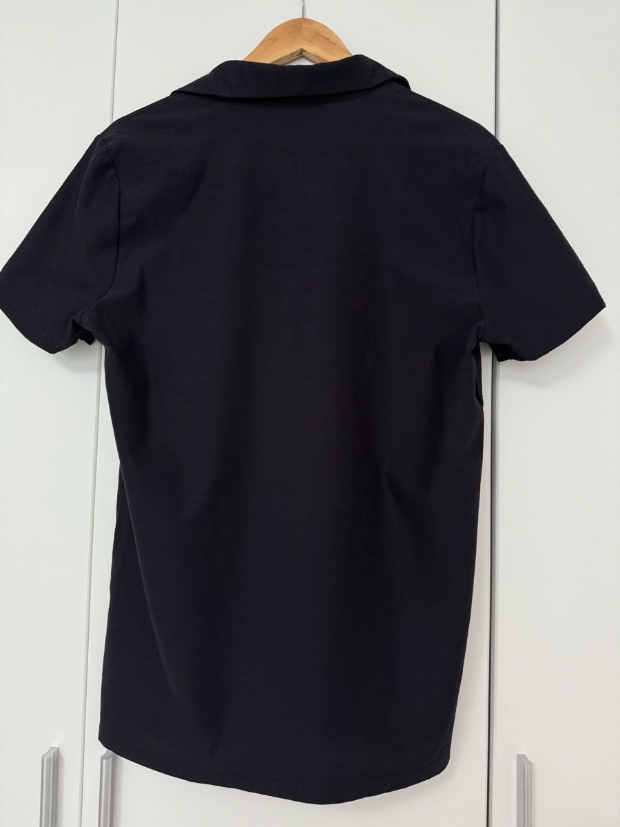 Massimo Dutti Magliette Polo: Massimo Dutti Polo neue Gr. M  – Nuovo (secondo la descrizione) da Niederglatt ZH venduto da Vladaa 2