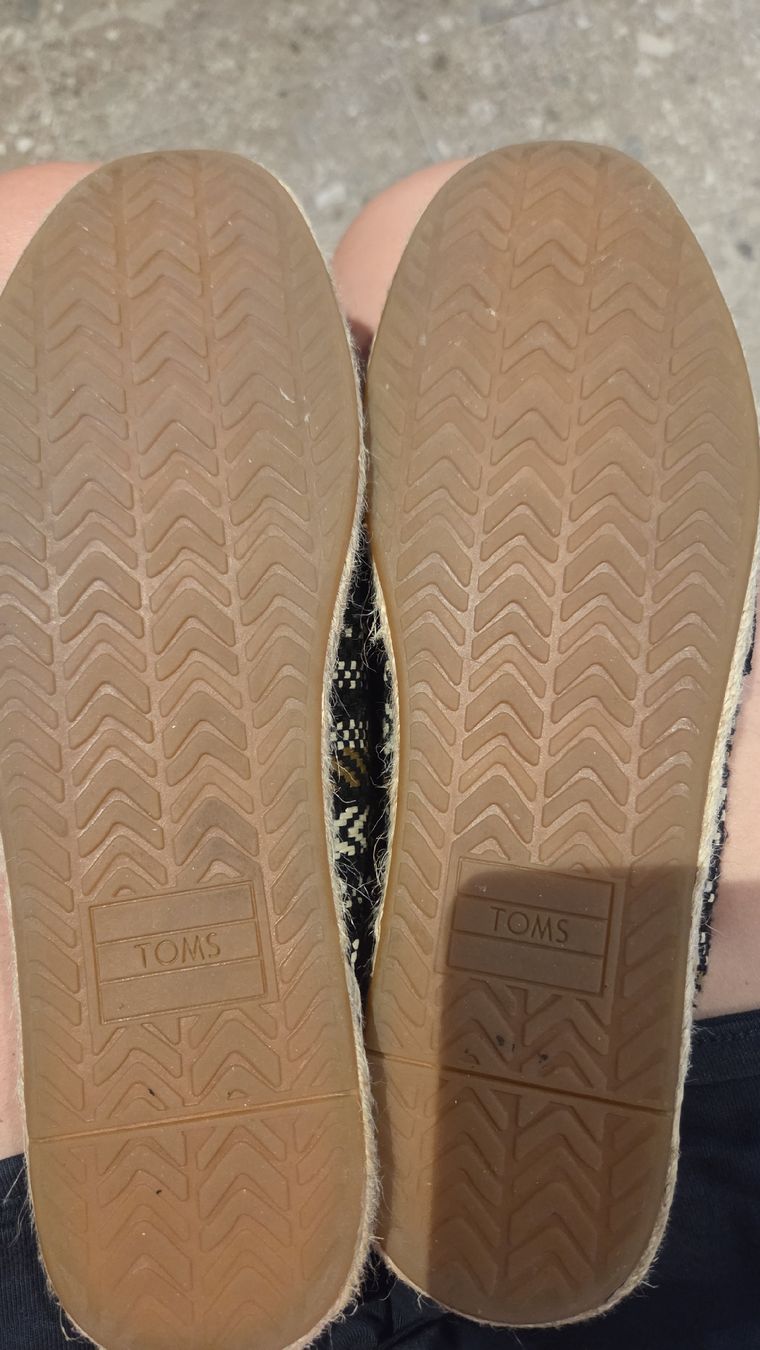 Toms Scarpe da donna: TOMS Pantolette Damen Gr. 42 – Usato da Berikon venduto da alko93 3