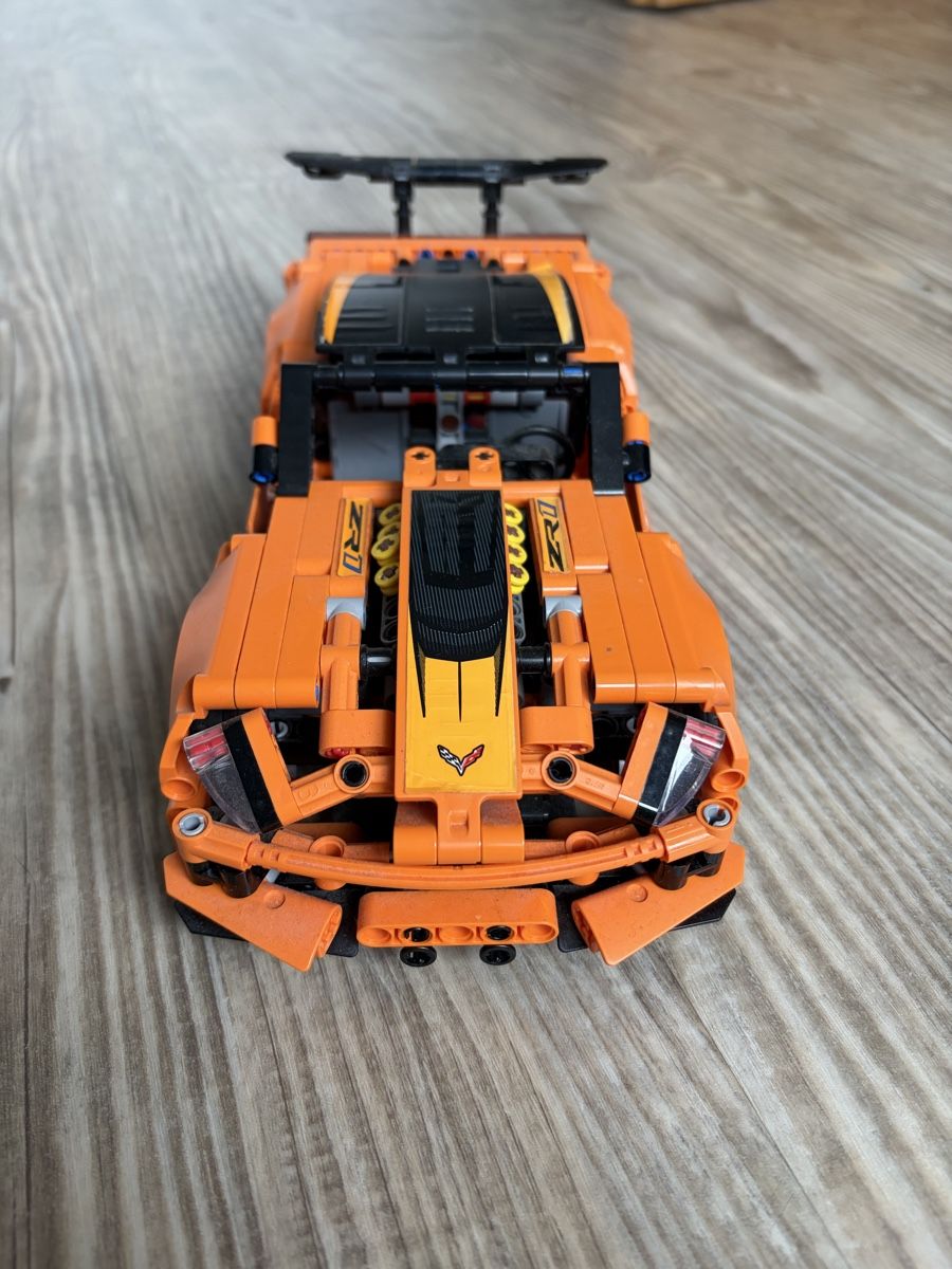 Lego Baukästen: LEGO Technic Corvette – Gebraucht aus Stallikon von van_6jsx 2