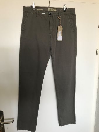 Neue Herren Chino Hose, ca. 32, Olivgrün