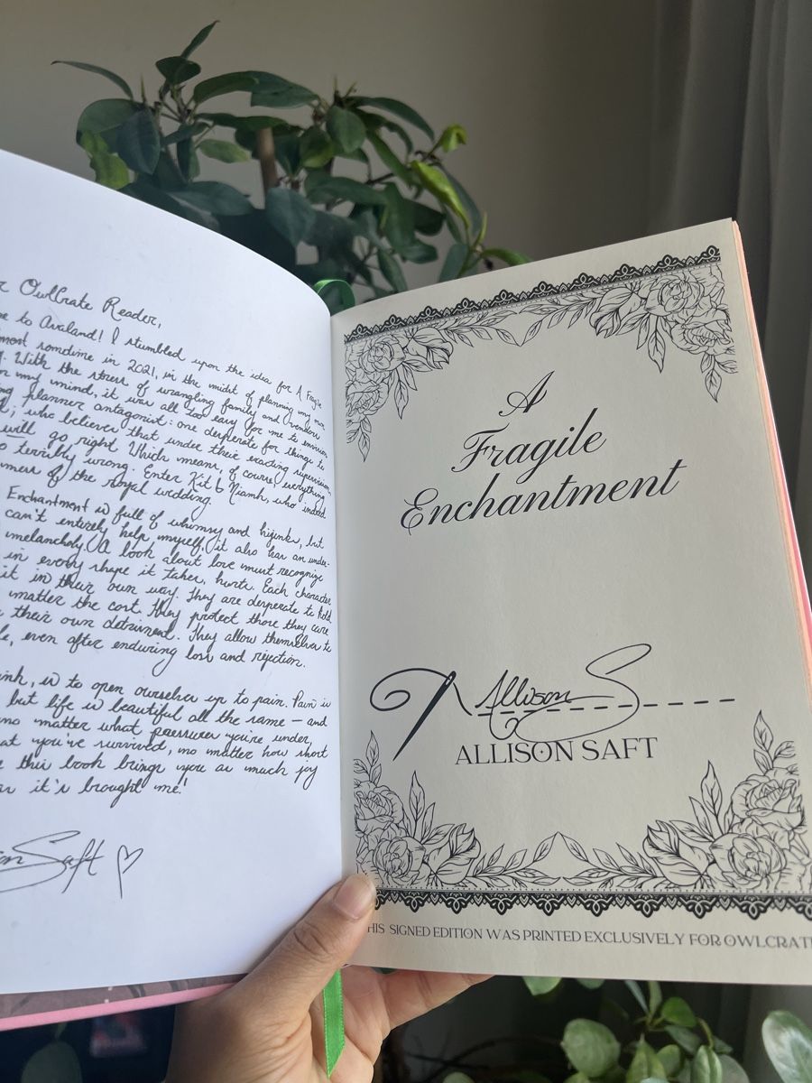 Libri: A fragile Enchantment OwlCrate special edition – Nuovo (secondo la descrizione) da Glattbrugg venduto da readsy 7