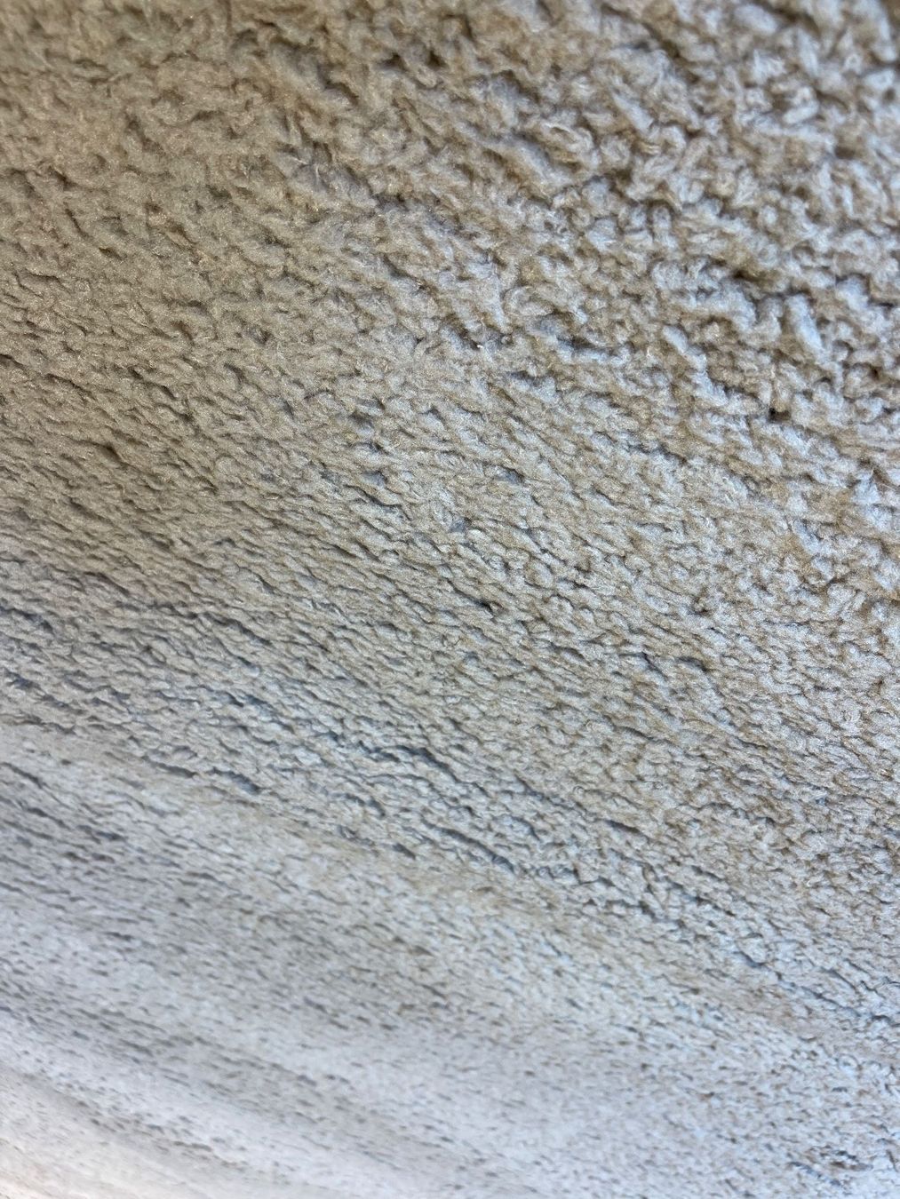 Teppiche: TEPPICH – Neu (gemäss Beschreibung) aus Zürich von NE-0 1