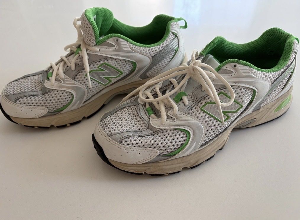 New Balance Scarpe da uomo: New Balance Schuhe Grösse 44.5 – Usato da Zürich venduto da Mauratz