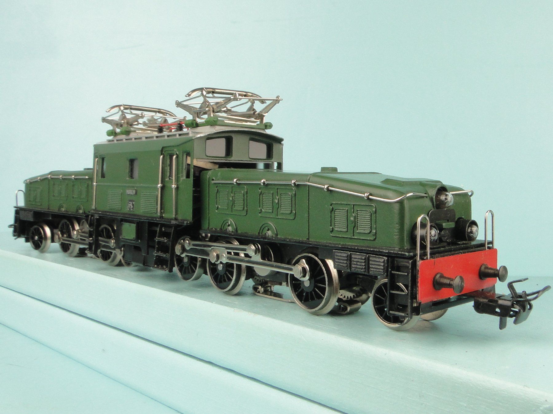 Märklin Modellini di ferrovie: Märklin 3015 SBB Krokodil – Usato da Bülach venduto da cann11 1