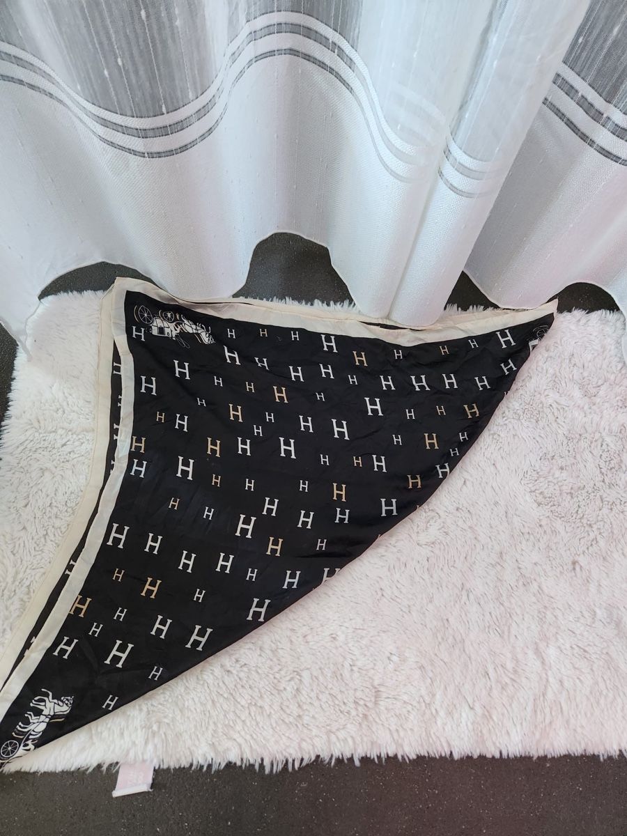 Foulard & Sciarpe: Schwarzes Tuch, Halstuch – Usato da Schöftland venduto da Luky3535 3