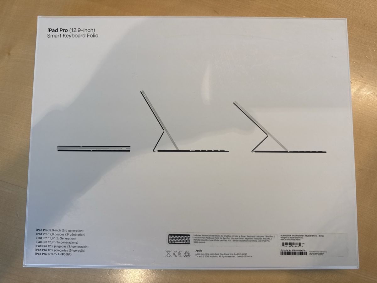 Apple Coques & Sacs: Apple iPad Pro 12.9 Smart Keyboard Folio schwarz – D'occasion à Chur par Villagio88 3
