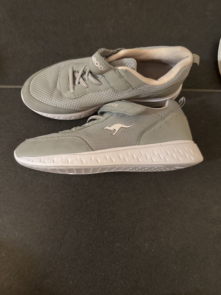 Scarpe per ragazze: KangaRoos Turnschuhe – Nuovo (secondo la descrizione) da Buttikon SZ venduto da Kellerabteil 1