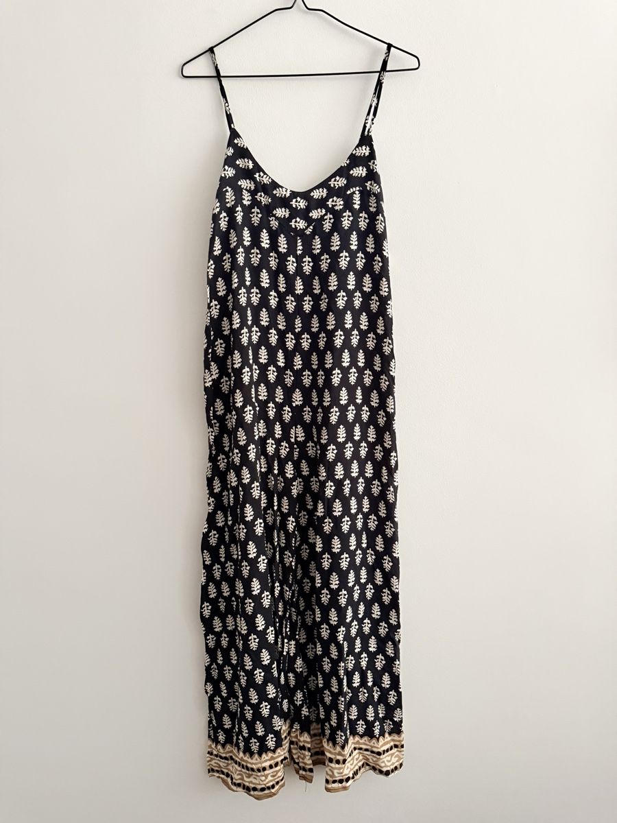 Jumpsuits: Luftiger Einteiler Jumpsuit – Neuf avec emballage d'origine à Dietikon par tsela77