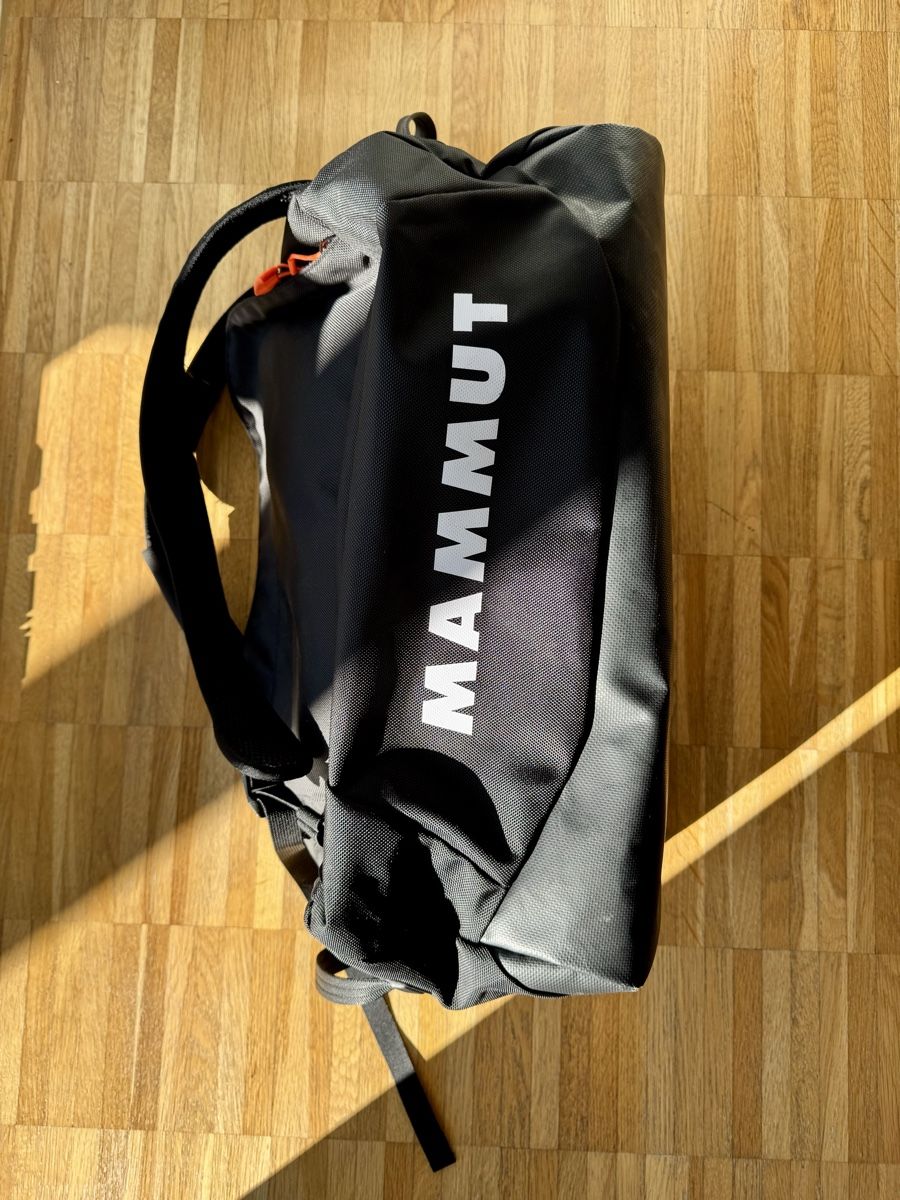 Mammut Rucksäcke: Sac Mammut Cargon 40 noir – Gebraucht aus Moutier von MajoretteMuffin 1