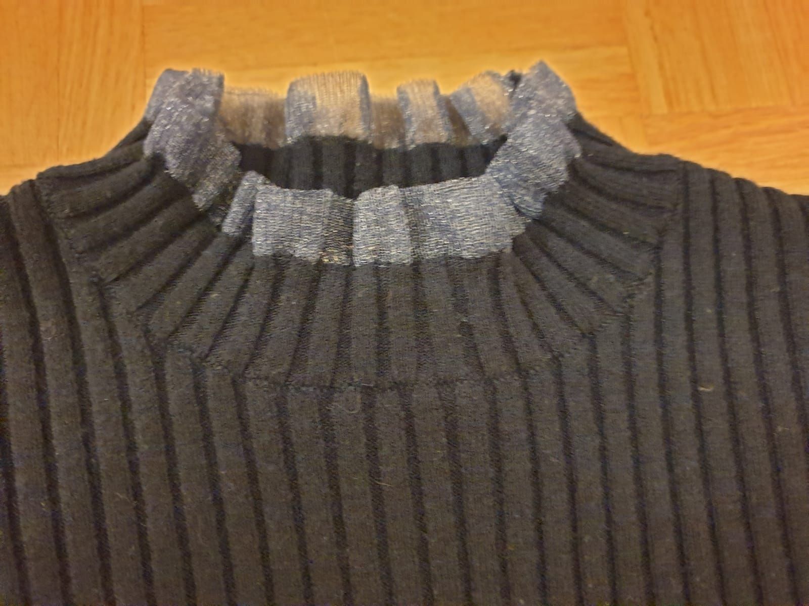 Maje Pulls & Sweat-shirts: Pull MAJE, S/36, navy, côtelé, excellent état – D'occasion à Neuchâtel par Virgule50 2