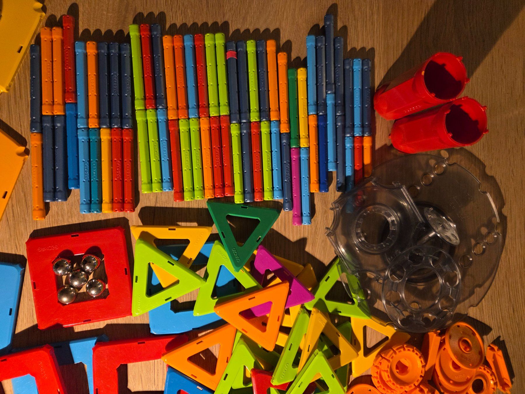 Geomag Giocattoli: Geomag Original mehrere Sets – Usato da Läufelfingen venduto da maparon 1