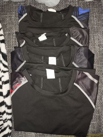 4x Tee-shirts Short Sleeve - Size Medium M