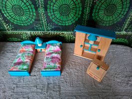 Puppenhausmöbel, kompletes Schlafzimmer 7-teilg aus Holz