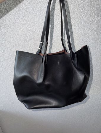 Schwarze Shopper-Tasche 