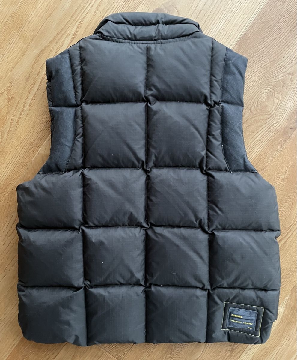 Diesel Gilet & Giacche: Daunengilet „Diesel“ M – Usato da Oberwil-Lieli venduto da Denise5 1