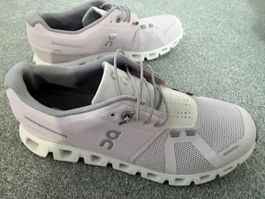 On Schuhe rosa