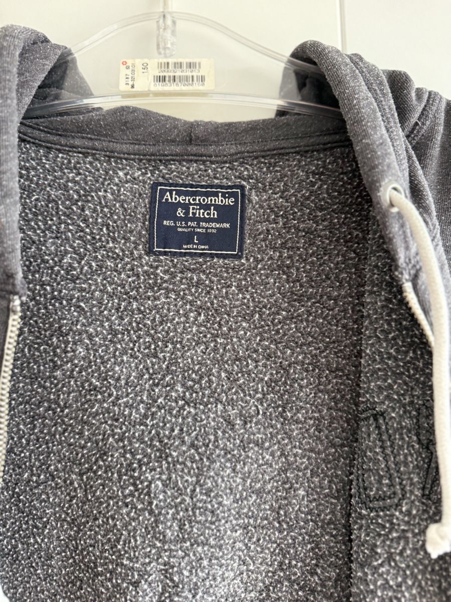 Abercrombie Maglioni & Felpe: Abercrombie & Fitch Jäggli – Usato da Buchs AG venduto da MiWeFe17 3