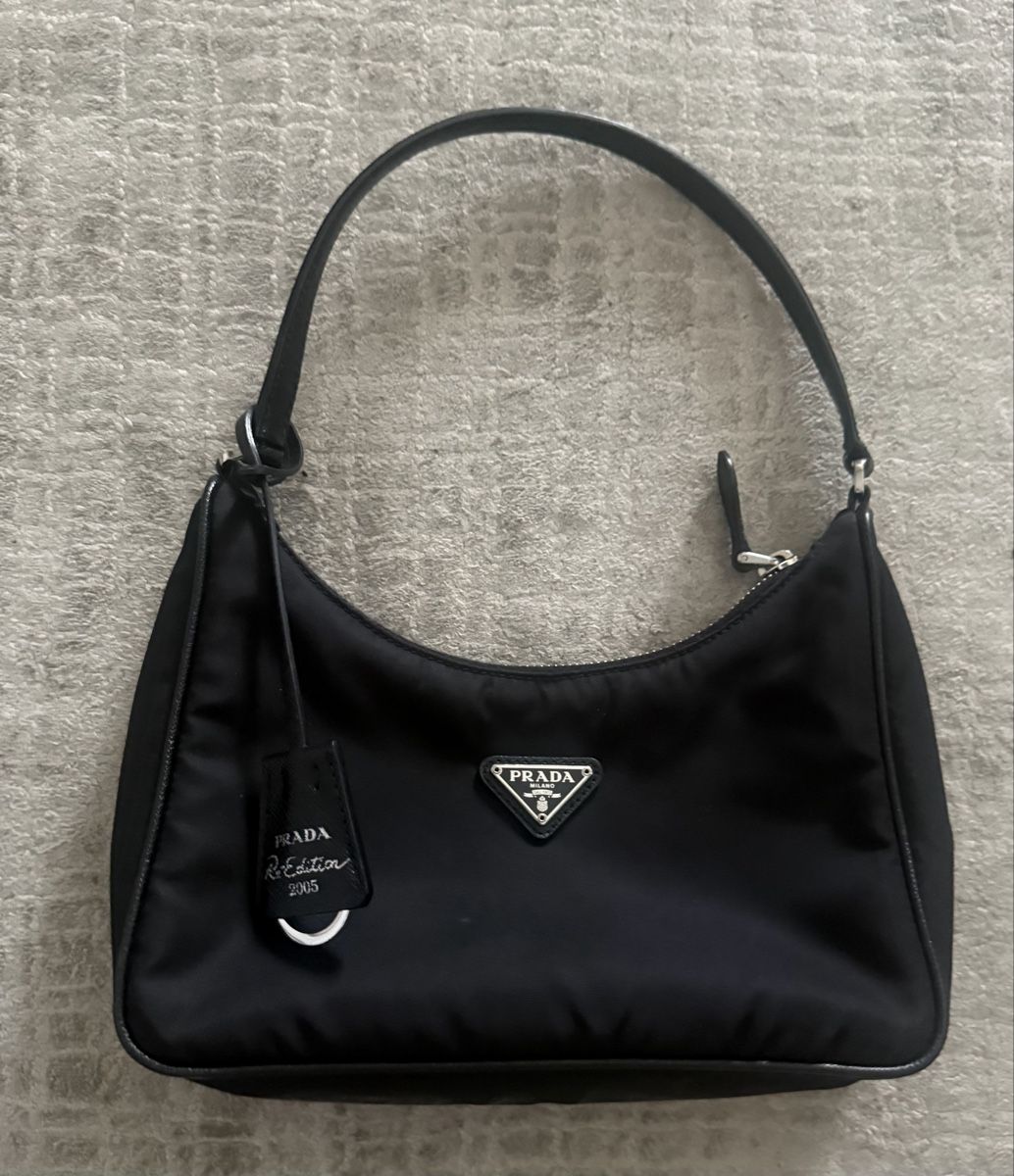 Prada Borse da donna: Prada handbag black nylon – Usato da Meilen venduto da ell_9887