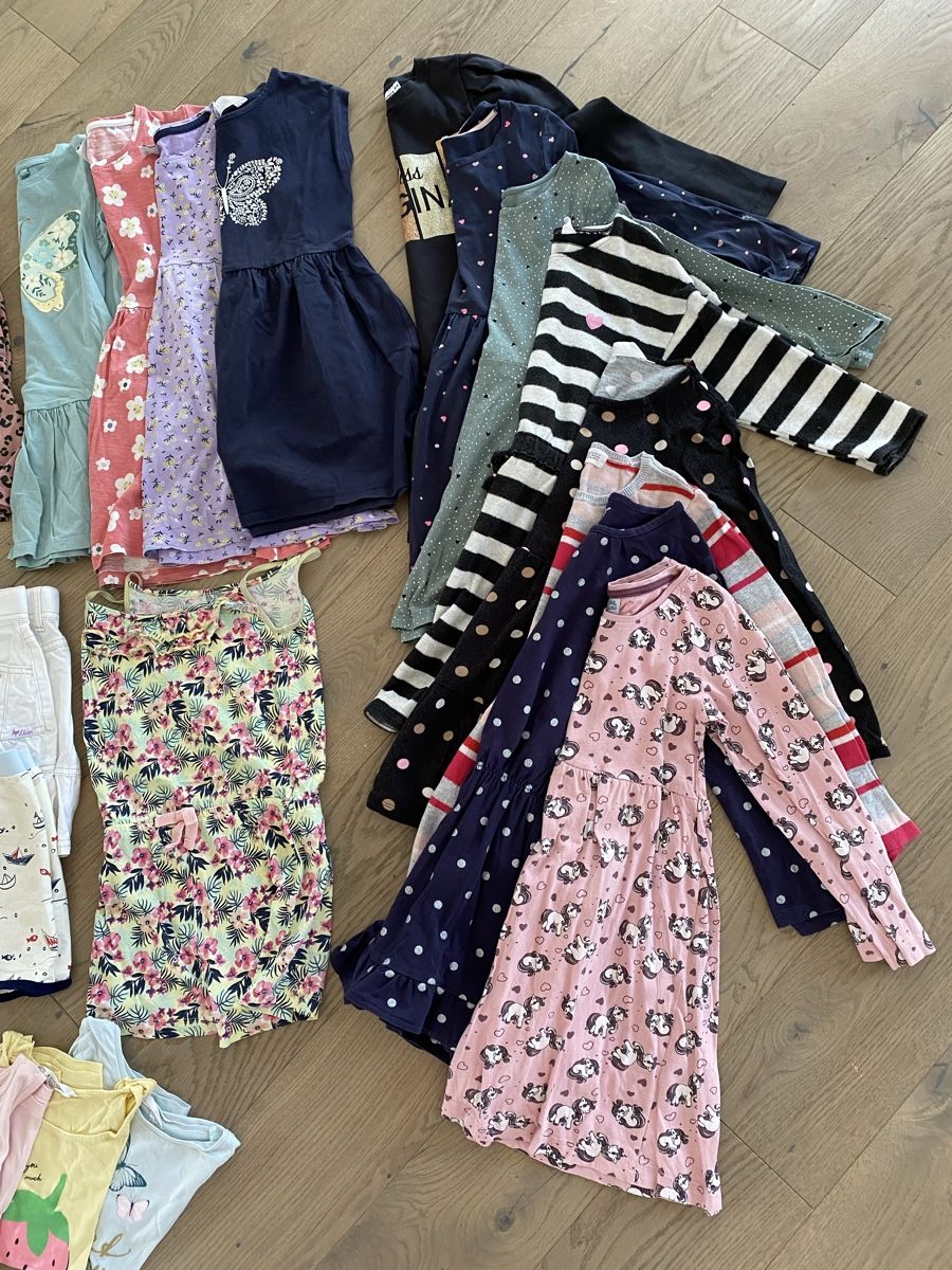Lotti & Set di vestiti: Kleiderpaket 104-116 – Usato da Lachen/SZ venduto da Flower2 3