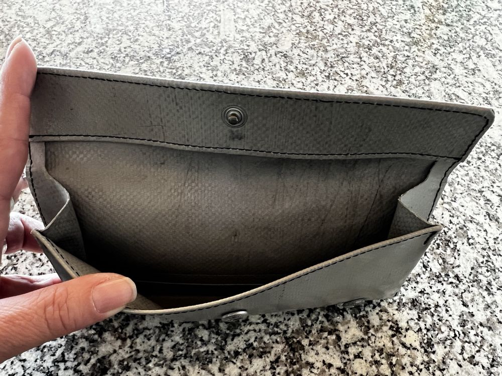 Freitag Wallet L F555 CAROLINE (Gebraucht) in kernenried für CHF