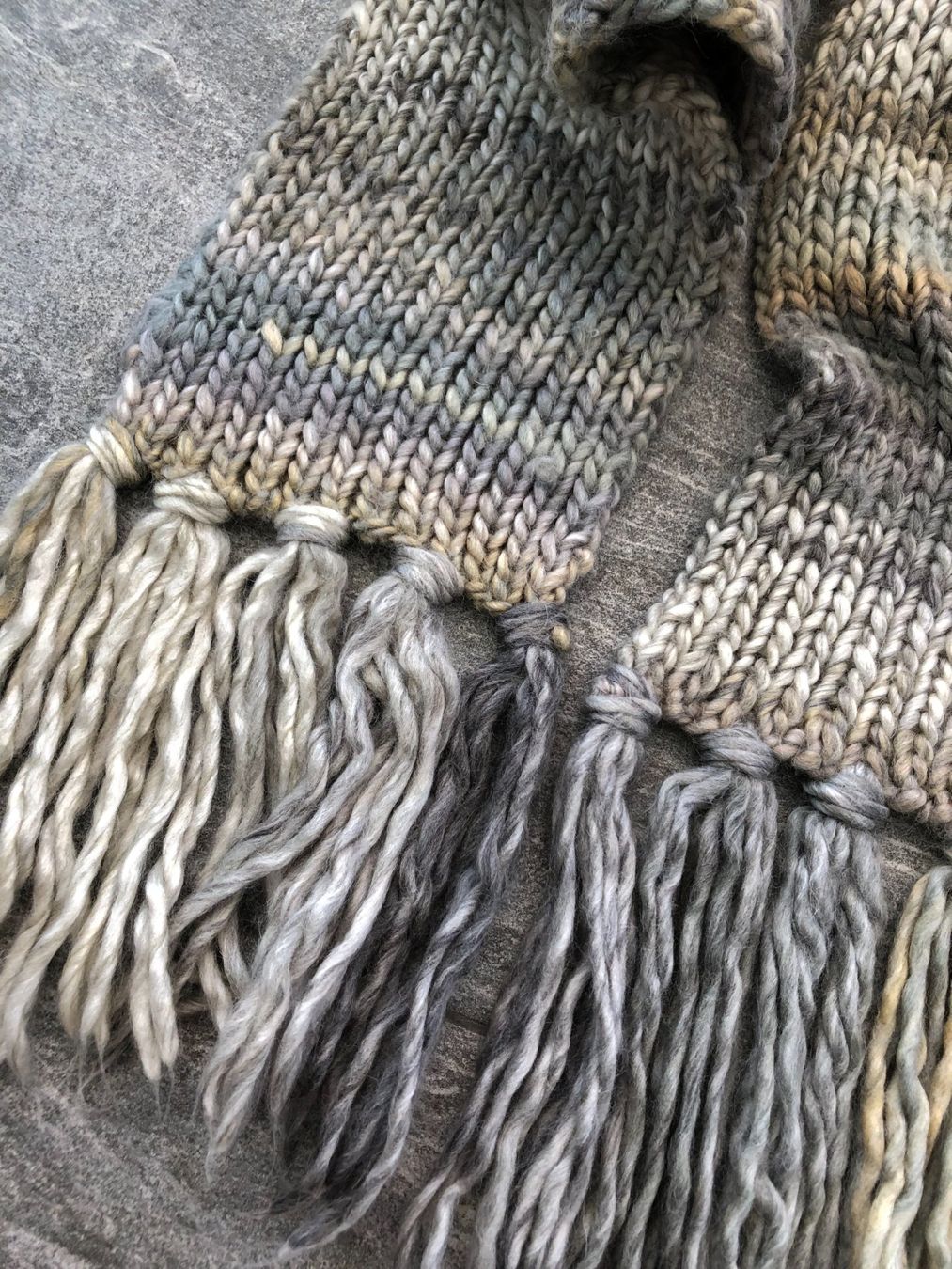 Foulard & Sciarpe: Warmer Strickschal in Naturtönen – Usato da Baar venduto da alexisbeads 3