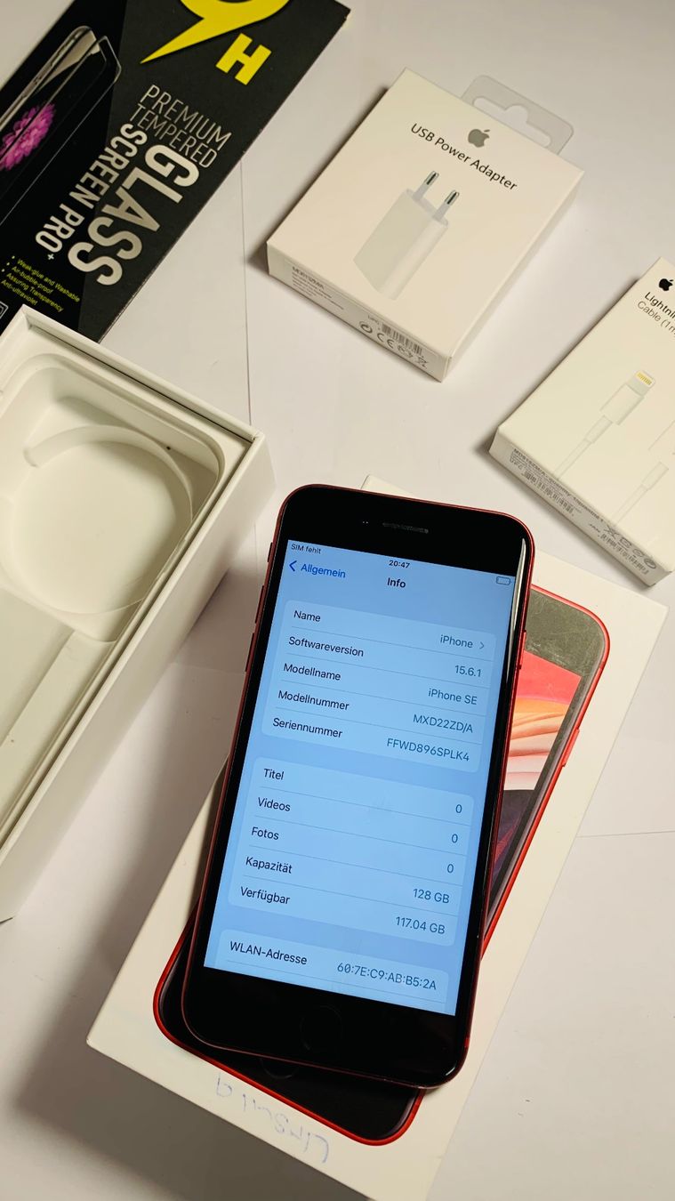 Apple Telefoni cellulari / Smartphones: iPhone SE 2020 (128GB) – Usato da Luzern venduto da Waince786 3